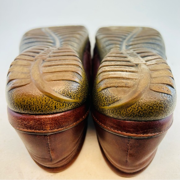 Naot Brown Matai Swirl Adjustable Flat Mary Janes, size 39 8 - Picture 10 of 11